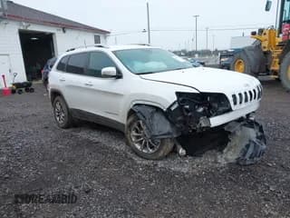✅ 2020 Jeep Cherokee Altitude • VIN: 1C4PJMLXXLD635994 • Lot: 42074726. Wystawiony na IAAI z przebiegiem 25 766 mil. Bezpłatny archiwum sprzedaży aukcyjnych z USA i szczegółowy raport historii pojazdu na DreamBid. Zdjęcie 1.