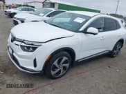 ✅ 2024 VinFast VF 8 Eco • VIN: RLLV1AEB4RH007847 • Лот: 40996888. Опубликован ранее на IAAI с пробегом 2 300 миль. Бесплатный доступ к архиву аукционных продаж из США и подробный отчёт об истории автомобиля на DreamBid. Изображение 19.