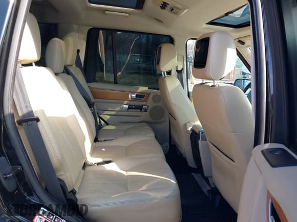 ✅ 2012 Land Rover LR4 HSE • VIN: SALAG2D41CA650214 • Lot: 41539627. Listed on IAAI with 139,293 mi. Free auction sales archive from the USA and detailed vehicle history report at DreamBid. Image 8.