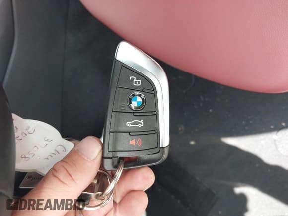 ✅ 2024 BMW 3 Series M340i xDrive • VIN: 3MW49FF04R8E25559 • Lot: 42325815. Wystawiony na IAAI z przebiegiem 8 971 mil. Bezpłatny archiwum sprzedaży aukcyjnych z USA i szczegółowy raport historii pojazdu na DreamBid. Zdjęcie 11.