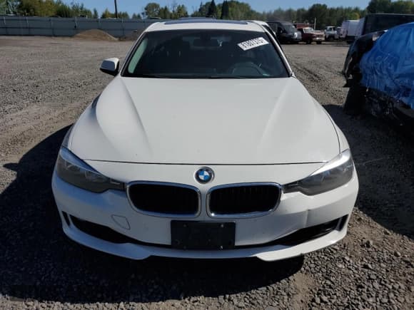 ✅ 2013 BMW 3 Series 328i • VIN: WBA3A5C54DF602902 • Lot: 81807375. Wystawiony na Copart z przebiegiem 126 966 mil. Bezpłatny archiwum sprzedaży aukcyjnych z USA i szczegółowy raport historii pojazdu na DreamBid. Zdjęcie 5.
