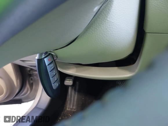 ✅ 2015 Nissan Altima SV • VIN: 1N4AL3AP3FC444589 • Лот: 43106061. Опубликован ранее на IAAI с пробегом 159 668 миль. Бесплатный доступ к архиву аукционных продаж из США и подробный отчёт об истории автомобиля на DreamBid. Изображение 11.