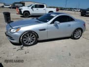 ✅ 2016 Mercedes-Benz SLK 300 • VIN: WDDPK3JAXGF116126 • Лот: 52287515. Опубликован ранее на Copart с пробегом 79 573 миль. Бесплатный доступ к архиву аукционных продаж из США и подробный отчёт об истории автомобиля на DreamBid. Изображение 1.