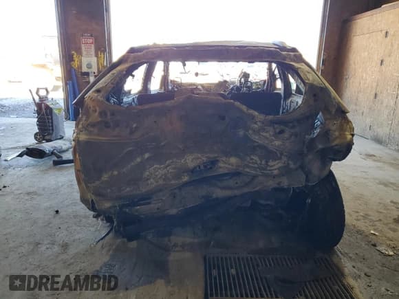 ✅ 2022 Ford Edge SEL • VIN: 2FMPK4J98NBA89685 • Лот: 82343555. Опубликован ранее на Copart с пробегом Не указан. Бесплатный доступ к архиву аукционных продаж из США и подробный отчёт об истории автомобиля на DreamBid. Изображение 6.