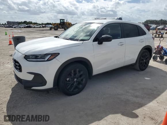 ✅ 2024 Honda HR-V Sport • VIN: 3CZRZ1H58RM700291 • Lot: 91327775. Listed on Copart with 22,040 mi. Free auction sales archive from the USA and detailed vehicle history report at DreamBid. Image 1.