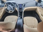 ✅ 2011 Hyundai Sonata GLS • VIN: 5NPEB4AC7BH154579 • Lot: 84057945. Listed on Copart with 169,437 mi. Free auction sales archive from the USA and detailed vehicle history report at DreamBid. Image 8.