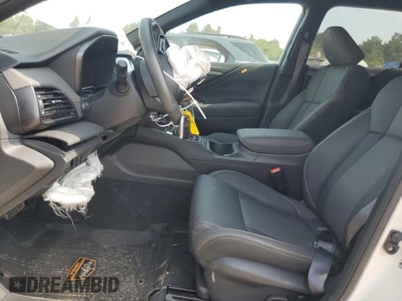 ✅ 2024 Subaru Outback Wilderness • VIN: 4S4BTGUD1R3264146 • Lot: 67463805. Listed on Copart with 8,063 mi. Free auction sales archive from the USA and detailed vehicle history report at DreamBid. Image 7.