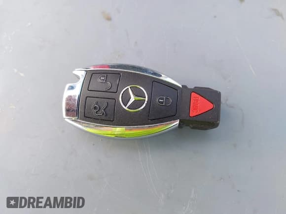 ✅ 2014 Mercedes-Benz M 350 • VIN: 4JGDA5HB7EA327400 • Lot: 42837967. Listed on IAAI with 151,268 mi. Free auction sales archive from the USA and detailed vehicle history report at DreamBid. Image 11.