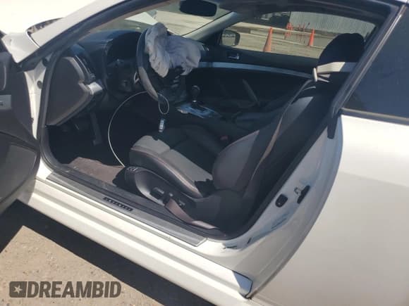 ✅ 2015 Infiniti Q60 Journey • VIN: JN1CV6EK3FM870230 • Лот: 49801375. Опубликован ранее на Copart с пробегом 60 018 миль. Бесплатный доступ к архиву аукционных продаж из США и подробный отчёт об истории автомобиля на DreamBid. Изображение 7.