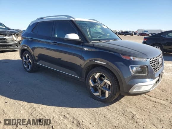 ✅ 2022 Hyundai Venue SEL • VIN: KMHRC8A32NU153495 • Lot: 87025314. Listed on Copart with 35,296 mi. Free auction sales archive from the USA and detailed vehicle history report at DreamBid. Image 4.