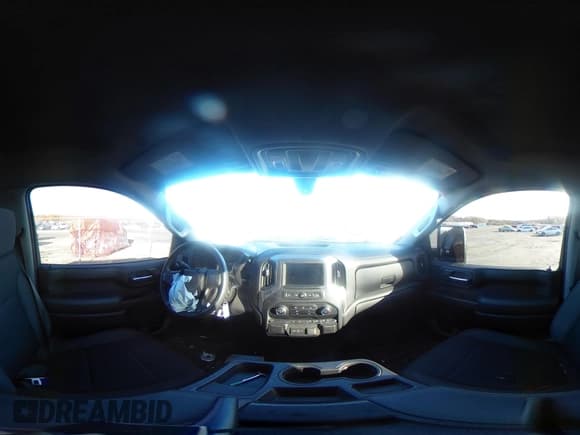 ✅ 2022 Chevrolet Silverado 2500HD • VIN: 1GB0WLE72NF278428 • Лот: 43550390. Опубликован ранее на IAAI с пробегом 50 541 миль. Бесплатный доступ к архиву аукционных продаж из США и подробный отчёт об истории автомобиля на DreamBid. Изображение 18.