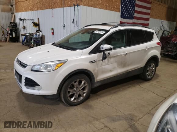 ✅ 2013 Ford Escape SEL • VIN: 1FMCU9HX0DUC55720 • Лот: 58242175. Опубликован ранее на Copart с пробегом 139 670 миль. Бесплатный доступ к архиву аукционных продаж из США и подробный отчёт об истории автомобиля на DreamBid. Изображение 1.