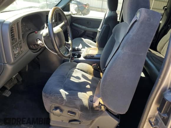 2001 Chevrolet Silverado 1500 LT z VIN 1GCEC19T41Z189653, wystawiony jako Copart lot #49685925 z przebiegiem 393 922 mil mil oraz Szkoda całkowita • Salvage title. Historia ofert i sprzedaży dostępna na DreamBid. Obrazek 7.