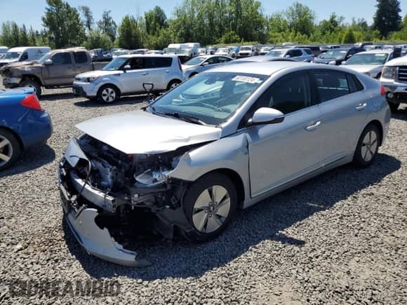 2020 Hyundai Ioniq SE с VIN KMHC75LC6LU189936, выставлен на аукционе Copart как лот 60158124 с пробегом 13 889 миль миль и Списание • Salvage title. История ставок и продаж доступна на DreamBid. Изображение 1.