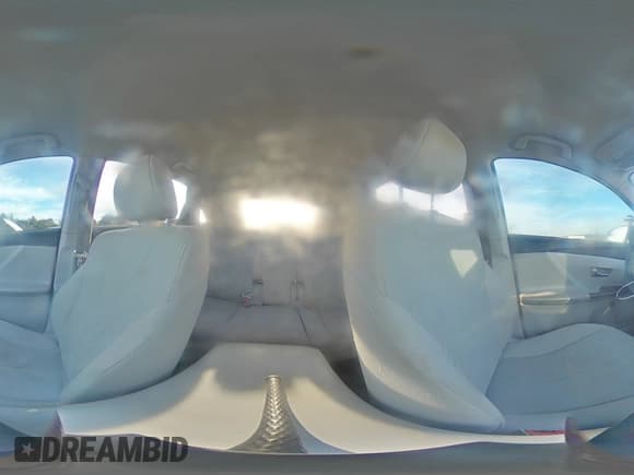 ✅ 2013 Toyota Venza LE • VIN: 4T3BA3BB2DU034402 • Lot: 84813265. Wystawiony na Copart z przebiegiem 127 618 mil. Bezpłatny archiwum sprzedaży aukcyjnych z USA i szczegółowy raport historii pojazdu na DreamBid. Zdjęcie 15.