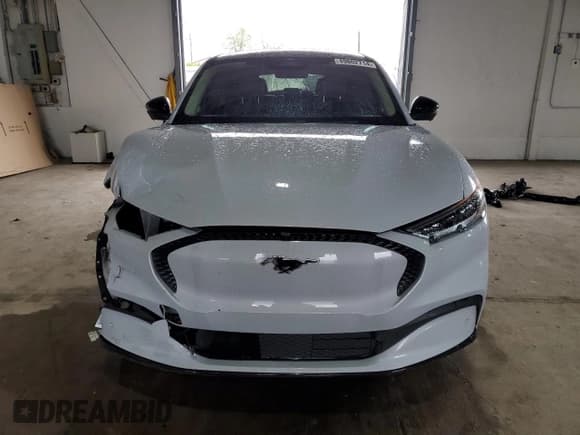 ✅ 2022 Ford Mustang Mach-E California Route 1 • VIN: 3FMTK2R7XNMA29881 • Лот: 49802714. Опубликован ранее на Copart с пробегом 23 471 миль. Бесплатный доступ к архиву аукционных продаж из США и подробный отчёт об истории автомобиля на DreamBid. Изображение 5.