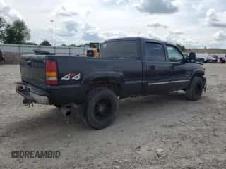 2003 Chevrolet Silverado 1500HD LS с VIN 1GCGK13UX3F121939, выставлен на аукционе Copart как лот 70092535 с пробегом 196 953 миль миль и На запчасти • Non repairable. История ставок и продаж доступна на DreamBid. Изображение 3.