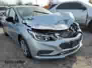 ✅ 2018 Chevrolet Cruze LS • VIN: 1G1BC5SM3J7203480 • Лот: 68163242. Размещён на Copart с пробегом Не указан миль. Получите бесплатный доступ к архиву аукционных продаж из США и посмотрите подробный отчёт об истории автомобиля на DreamBid. Изображение 4.