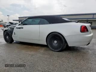 ✅ 2017 Rolls-Royce Dawn • VIN: SCA666D52HU102915 • Лот: 66214985. Опубликован ранее на Copart с пробегом 36 496 миль. Бесплатный доступ к архиву аукционных продаж из США и подробный отчёт об истории автомобиля на DreamBid. Изображение 2.