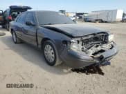 ✅ 2011 Ford Police Interceptor • VIN: 2FABP7BV4BX173083 • Lot: 86862315. Wystawiony na Copart z przebiegiem 170 798 mil. Bezpłatny archiwum sprzedaży aukcyjnych z USA i szczegółowy raport historii pojazdu na DreamBid. Zdjęcie 4.