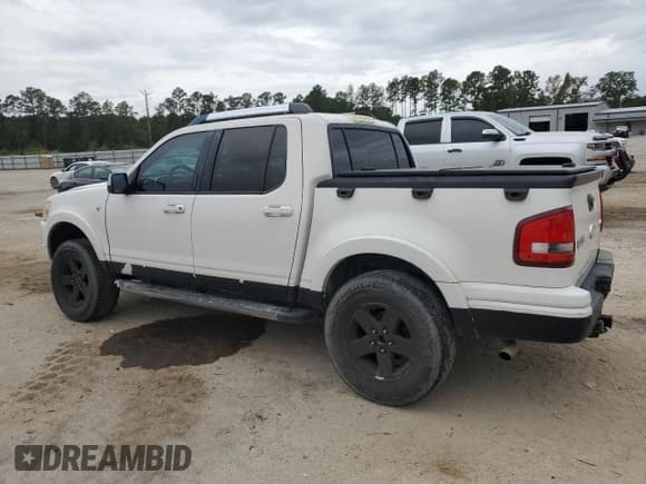 ✅ 2008 Ford Explorer Sport Trac Limited • VIN: 1FMEU53808UA22931 • Lot: 85389535. Wystawiony na Copart z przebiegiem 206 201 mil. Bezpłatny archiwum sprzedaży aukcyjnych z USA i szczegółowy raport historii pojazdu na DreamBid. Zdjęcie 2.