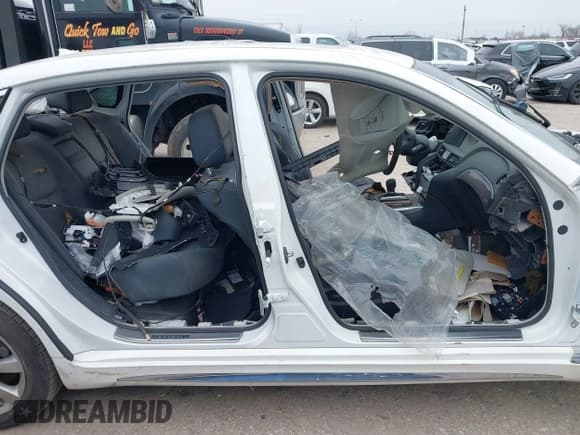 ✅ 2015 Infiniti Q70 • VIN: JN1BY1PP9FM601275 • Лот: 41641734. Опубликован ранее на IAAI с пробегом Не указан. Бесплатный доступ к архиву аукционных продаж из США и подробный отчёт об истории автомобиля на DreamBid. Изображение 12.