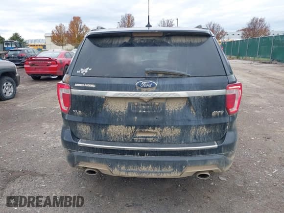 ✅ 2018 Ford Explorer XLT • VIN: 1FM5K8D84JGB28485 • Lot: 43700668. Listed on IAAI with 139,027 mi. Free auction sales archive from the USA and detailed vehicle history report at DreamBid. Image 16.