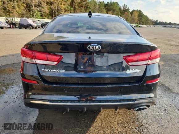 ✅ 2019 Kia Optima S • VIN: 5XXGT4L37KG280620 • Lot: 93665165. Wystawiony na Copart z przebiegiem 117 265 mil. Bezpłatny archiwum sprzedaży aukcyjnych z USA i szczegółowy raport historii pojazdu na DreamBid. Zdjęcie 6.