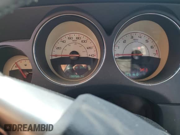 ✅ 2014 Dodge Challenger SXT • VIN: 2C3CDYAG3EH208523 • Lot: 72553994. Wystawiony na Copart z przebiegiem 133 768 mil. Bezpłatny archiwum sprzedaży aukcyjnych z USA i szczegółowy raport historii pojazdu na DreamBid. Zdjęcie 9.