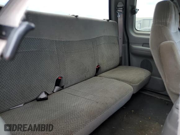 ✅ 2001 Ford F-150 XL • VIN: 2FTRX17L71CA17932 • Lot: 67893015. Listed on Copart with 283,192 mi. Free auction sales archive from the USA and detailed vehicle history report at DreamBid. Image 10.