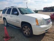 ✅ 2008 GMC Yukon SLT 4SB • VIN: 1GKFC13068R188442 • Lot: 43737811. Wystawiony na IAAI z przebiegiem 190 576 mil. Bezpłatny archiwum sprzedaży aukcyjnych z USA i szczegółowy raport historii pojazdu na DreamBid. Zdjęcie 1.