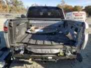 ✅ 2022 Rivian R1T Launch Edition • VIN: 7FCTGAAL6NN002704 • Лот: 77913144. Опубликован ранее на Copart с пробегом 40 665 миль. Бесплатный доступ к архиву аукционных продаж из США и подробный отчёт об истории автомобиля на DreamBid. Изображение 6.