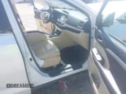 ✅ 2017 Toyota Highlander XLE • VIN: 5TDJZRFHXHS417436 • Lot: 43168533. Wystawiony na IAAI z przebiegiem 130 729 mil. Bezpłatny archiwum sprzedaży aukcyjnych z USA i szczegółowy raport historii pojazdu na DreamBid. Zdjęcie 5.