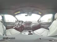 ✅ 2025 Honda Passport EX-L • VIN: 5FNYF8H53SB001955 • Lot: 61073885. Wystawiony na Copart z przebiegiem 6 613 mil. Bezpłatny archiwum sprzedaży aukcyjnych z USA i szczegółowy raport historii pojazdu na DreamBid. Zdjęcie 15.