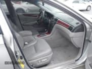 ✅ 2004 Lexus ES 350 • VIN: JTHBA30G540016946 • Лот: 43869194. Опубликован ранее на IAAI с пробегом 320 787 миль. Бесплатный доступ к архиву аукционных продаж из США и подробный отчёт об истории автомобиля на DreamBid. Изображение 5.