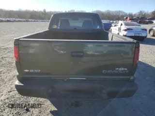 ✅ 2001 Chevrolet S-10 • VIN: 1GCCS195X18101206 • Лот: 87549895. Опубликован ранее на Copart с пробегом 83 262 миль. Бесплатный доступ к архиву аукционных продаж из США и подробный отчёт об истории автомобиля на DreamBid. Изображение 6.