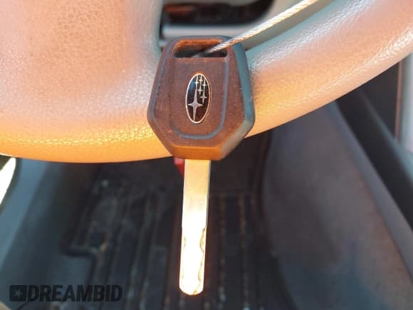 ✅ 2009 Subaru Forester X • VIN: JF2SH636X9H715582 • Lot: 43668849. Listed on IAAI with 172,107 mi. Free auction sales archive from the USA and detailed vehicle history report at DreamBid. Image 11.