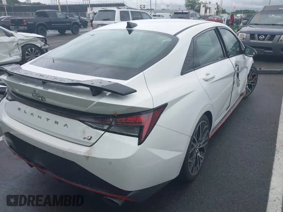 ✅ 2022 Hyundai Elantra • VIN: KMHLW4AK3NU005675 • Лот: 39829654. Опубликован ранее на IAAI с пробегом 26 630 миль. Бесплатный доступ к архиву аукционных продаж из США и подробный отчёт об истории автомобиля на DreamBid. Изображение 4.