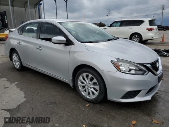 ✅ 2018 Nissan Sentra S • VIN: 3N1AB7AP3JY229317 • Лот: 91822105. Опубликован ранее на Copart с пробегом 99 405 миль. Бесплатный доступ к архиву аукционных продаж из США и подробный отчёт об истории автомобиля на DreamBid. Изображение 4.
