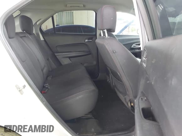 ✅ 2015 Chevrolet Equinox LS • VIN: 1GNALAEK3FZ115862 • Lot: 43576936. Wystawiony na IAAI z przebiegiem 221 208 mil. Bezpłatny archiwum sprzedaży aukcyjnych z USA i szczegółowy raport historii pojazdu na DreamBid. Zdjęcie 8.