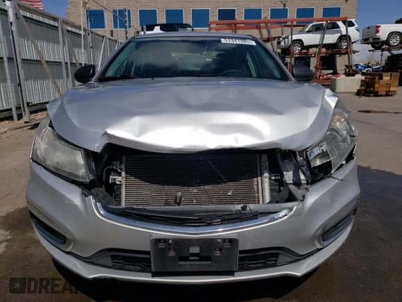 ✅ 2016 Chevrolet Cruze LS • VIN: 1G1PB5SH8G7198877 • Lot: 51341985. Listed on Copart with 82,169 mi. Free auction sales archive from the USA and detailed vehicle history report at DreamBid. Image 5.