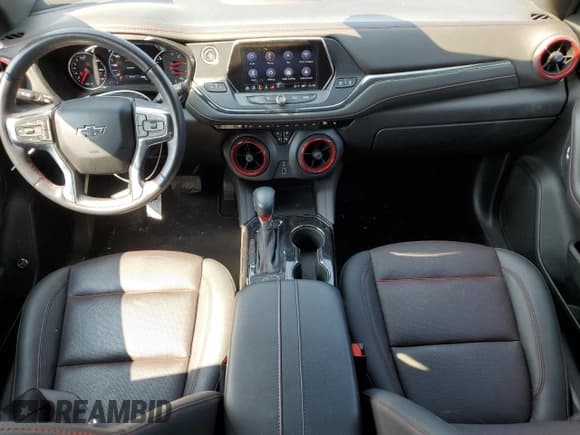 ✅ 2022 Chevrolet Blazer RS • VIN: 3GNKBERS1NS211588 • Lot: 68422405. Listed on Copart with 24,213 mi. Free auction sales archive from the USA and detailed vehicle history report at DreamBid. Image 8.