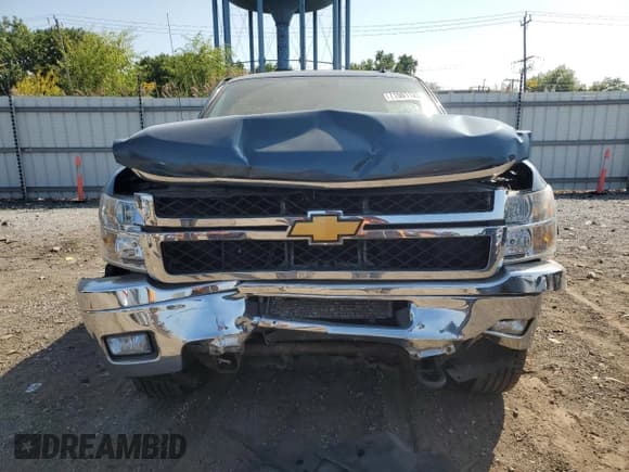 ✅ 2012 Chevrolet Silverado 2500HD LT • VIN: 1GC2KXCG7CZ119717 • Лот: 71501125. Опубликован ранее на Copart с пробегом 240 174 миль. Бесплатный доступ к архиву аукционных продаж из США и подробный отчёт об истории автомобиля на DreamBid. Изображение 5.