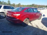 ✅ 2014 Ford Focus SE • VIN: 1FADP3F21EL330751 • Lot: 43579892. Wystawiony na IAAI z przebiegiem 208 962 mil. Bezpłatny archiwum sprzedaży aukcyjnych z USA i szczegółowy raport historii pojazdu na DreamBid. Zdjęcie 4.
