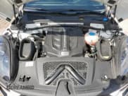 ✅ 2018 Porsche Macan GTS • VIN: WP1AG2A53JLB62001 • Lot: 63852945. Wystawiony na Copart z przebiegiem 42 453 mil. Bezpłatny archiwum sprzedaży aukcyjnych z USA i szczegółowy raport historii pojazdu na DreamBid. Zdjęcie 11.