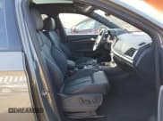 ✅ 2024 Audi Q5 S line Premium Plus • VIN: WA1E2AFY1R2128648 • Lot: 42140811. Wystawiony na IAAI z przebiegiem 1 940 mil. Bezpłatny archiwum sprzedaży aukcyjnych z USA i szczegółowy raport historii pojazdu na DreamBid. Zdjęcie 5.