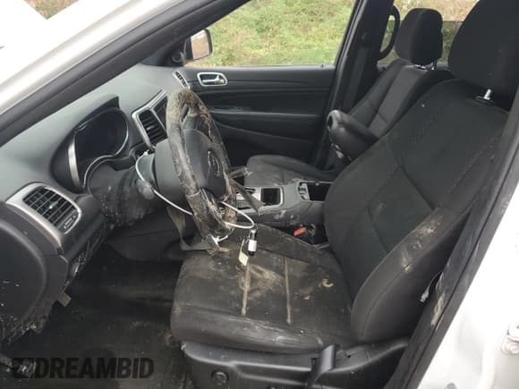 ✅ 2020 Jeep Grand Cherokee Altitude • VIN: 1C4RJFAGXLC327107 • Lot: 78663754. Listed on Copart with 27,217 mi. Free auction sales archive from the USA and detailed vehicle history report at DreamBid. Image 7.