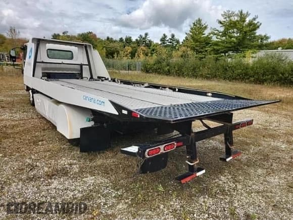 ✅ 2019 Isuzu NQR IBT • VIN: JALE5W162K7304629 • Lot: 76381514. Wystawiony na Copart z przebiegiem 162 541 mil. Bezpłatny archiwum sprzedaży aukcyjnych z USA i szczegółowy raport historii pojazdu na DreamBid. Zdjęcie 3.