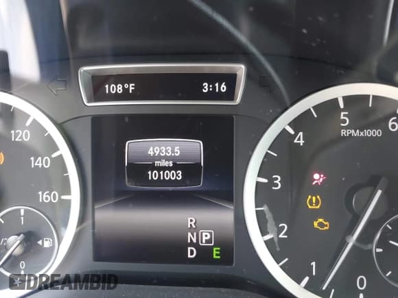 ✅ 2018 Infiniti QX30 Premium • VIN: SJKCH5CP3JA044367 • Lot: 42953589. Listed on IAAI with 101,003 mi. Free auction sales archive from the USA and detailed vehicle history report at DreamBid. Image 7.