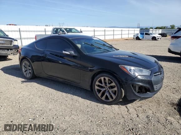 ✅ 2015 Hyundai Genesis Coupe R-Spec • VIN: KMHHU6KJ1FU123710 • Lot: 56654185. Listed on Copart with 152,595 mi. Free auction sales archive from the USA and detailed vehicle history report at DreamBid. Image 4.